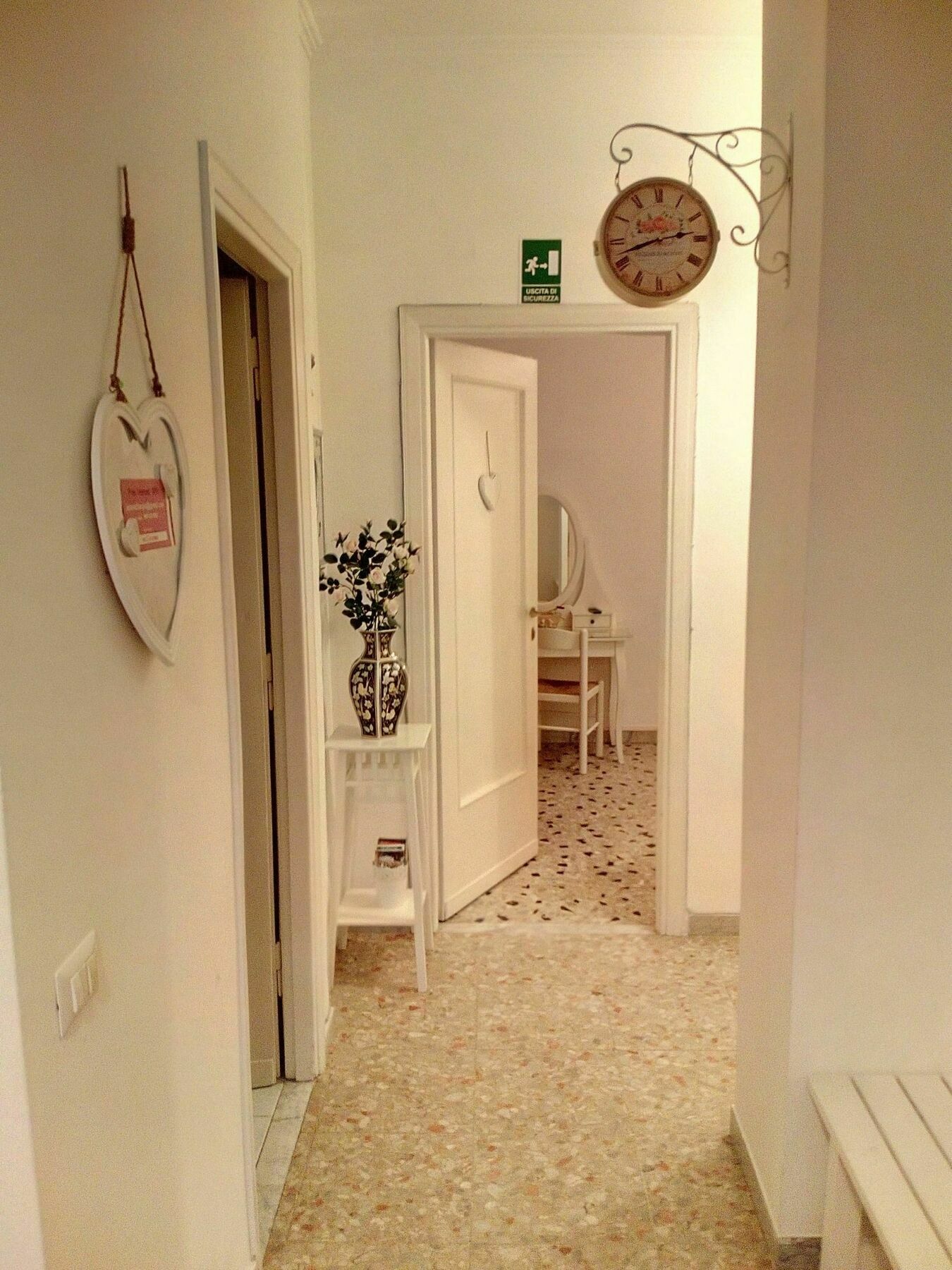 Sergio Tourist Close Tiburtina Station Gasthuis 3*